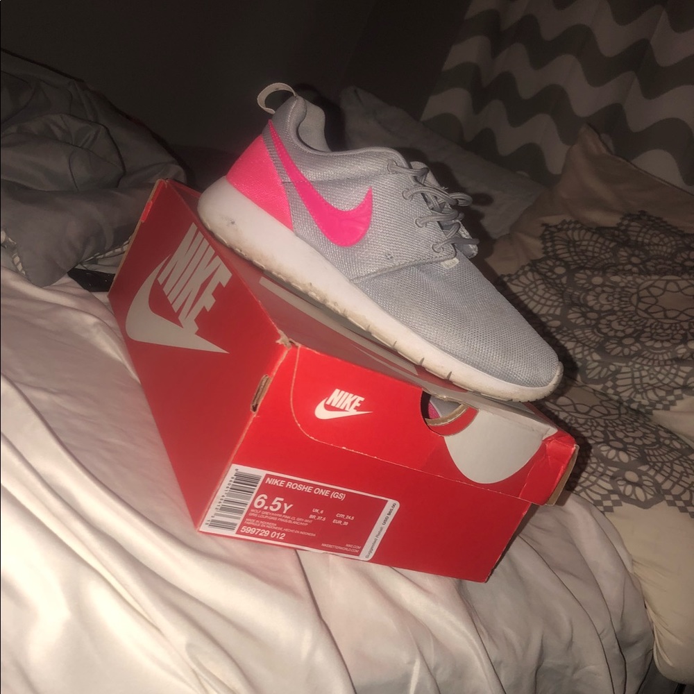 nike size 6.5 shoes